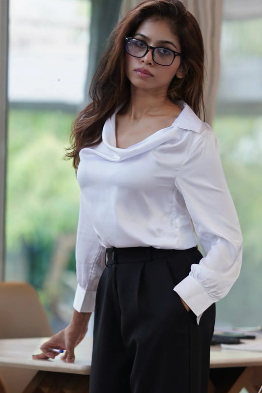 #color_white cowl #color_black ease it