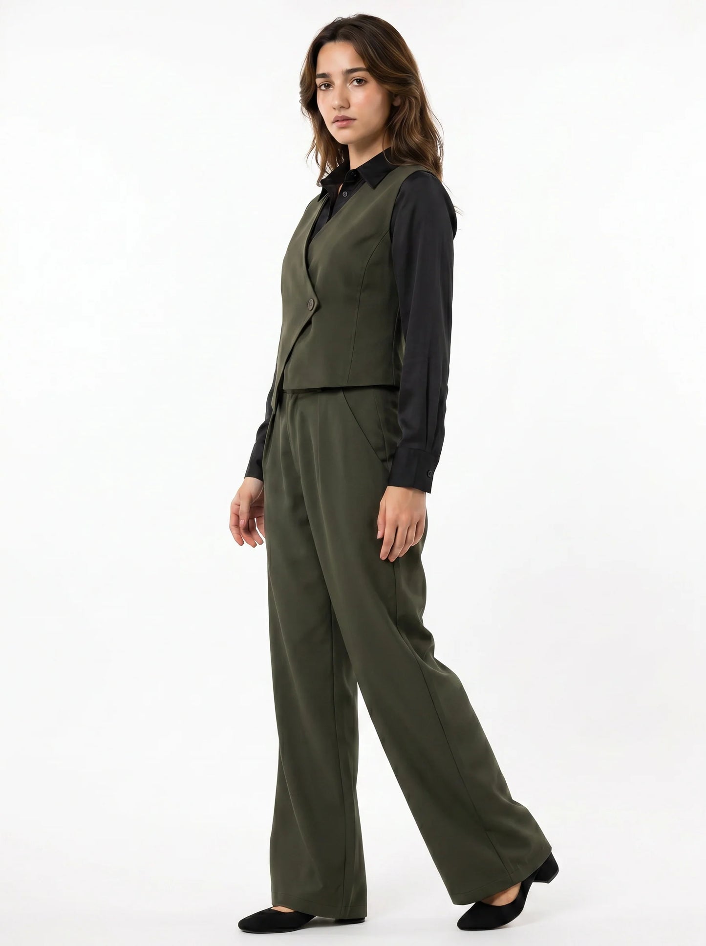 Slash It Waistcoat With Trousers: Olive