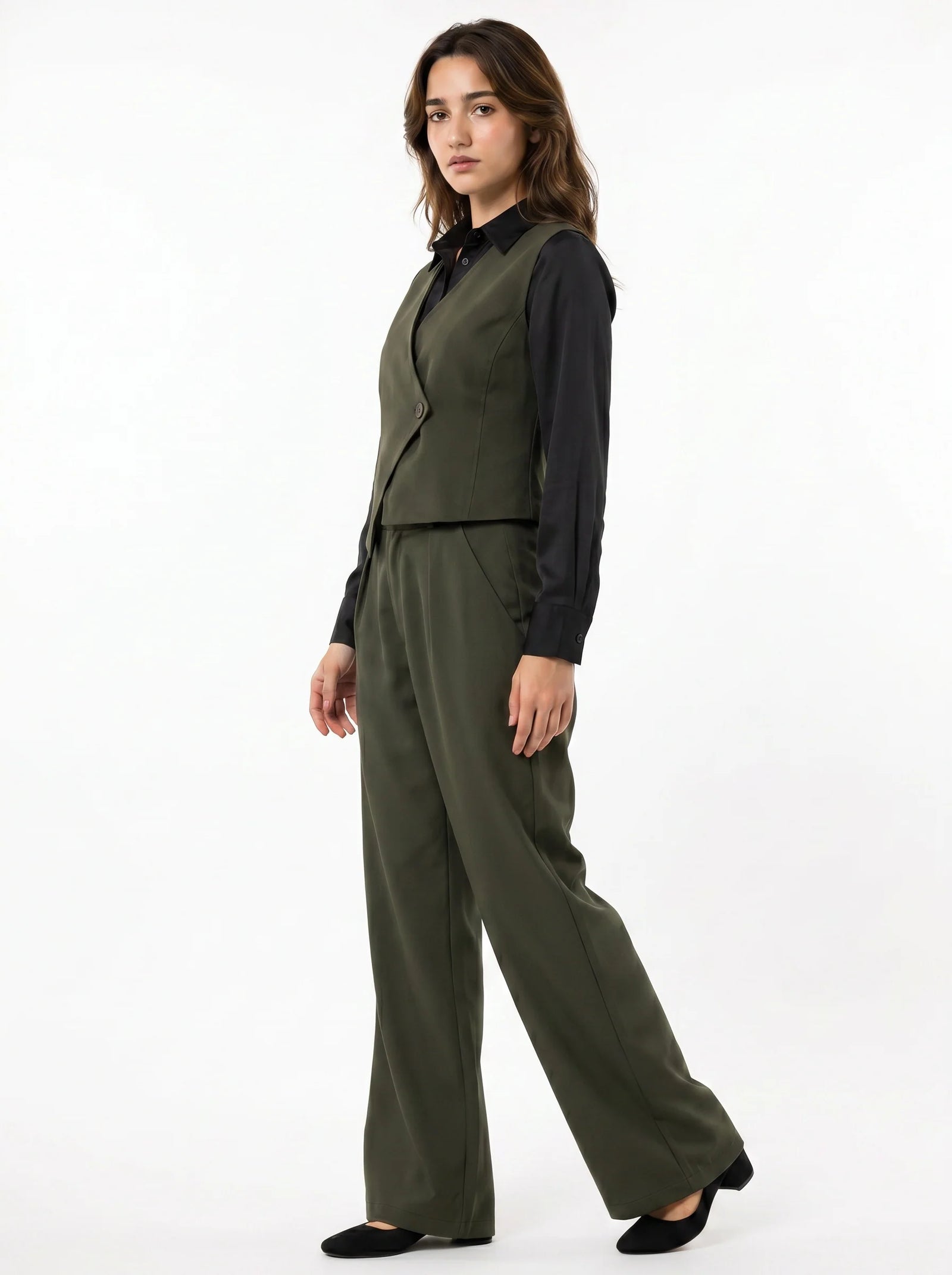 Slash It Waistcoat With Trousers: Olive