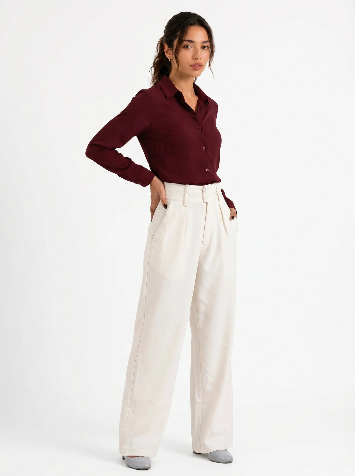 Snatch It: High-waist pants- Off-white