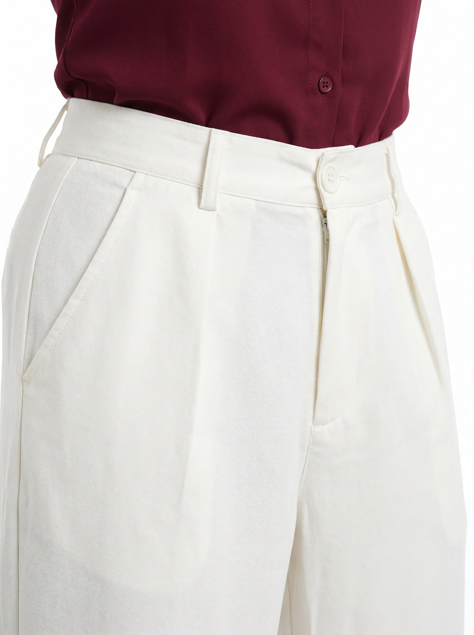 Easy Fit Mid-Waist Pants : Off-White