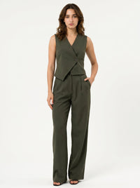 Easy Fit Mid-Waist Pants : Olive