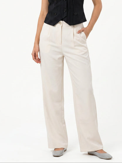 Easy Fit Mid-Waist Pants : Off-White
